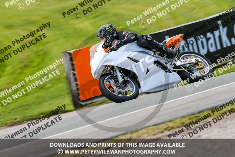 Oulton Park 20th March 2020;PJ Motorsport Photography 2020;anglesey;brands hatch;cadwell park;croft;donington park;enduro digital images;event digital images;eventdigitalimages;mallory;no limits;oulton park;peter wileman photography;racing digital images;silverstone;snetterton;trackday digital images;trackday photos;vmcc banbury run;welsh 2 day enduro